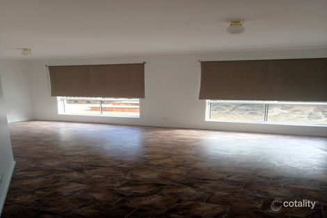 Property photo of 5 Riverside Avenue Barellan Point QLD 4306