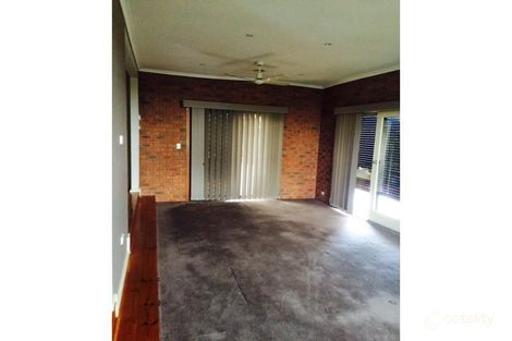 Property photo of 8 Bretton Court St Albans VIC 3021