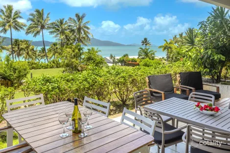 Property photo of 14 Resort Drive Robina QLD 4226