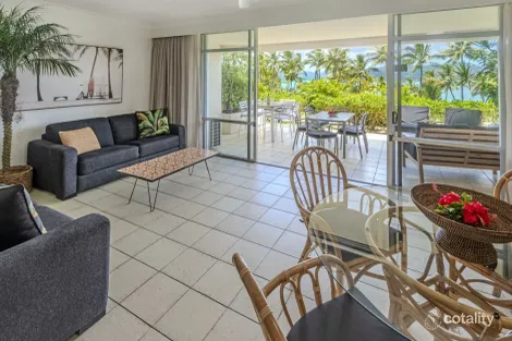 Property photo of 14 Resort Drive Robina QLD 4226