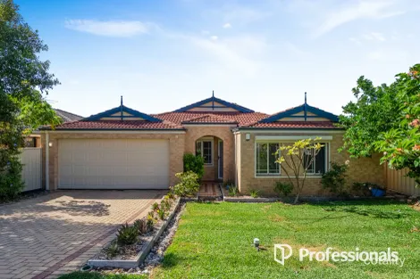 8 Moran St, Embleton, WA 6062