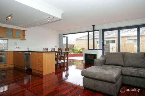 Property photo of 7 Berrima Close Craigieburn VIC 3064