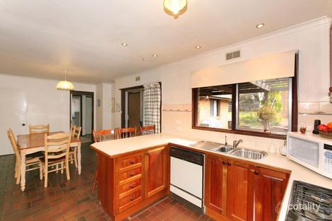 Property photo of 21 Daymar Drive Mooroolbark VIC 3138