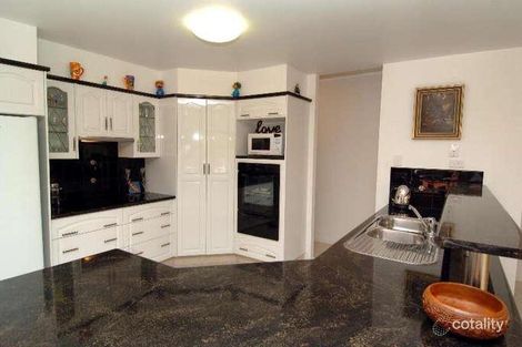 Property photo of 5 Whitewood Close Mount Louisa QLD 4814
