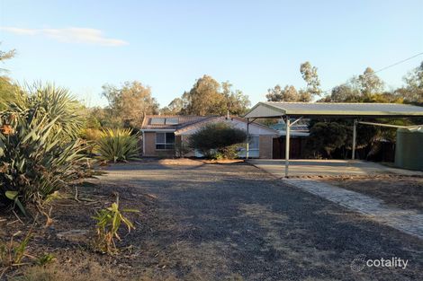 Property photo of 5 Riverside Avenue Barellan Point QLD 4306