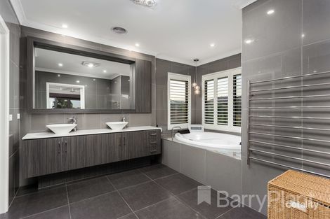 Property photo of 16 Stevenson Drive Williams Landing VIC 3027