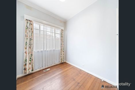 Property photo of 67 Darebin Boulevard Reservoir VIC 3073