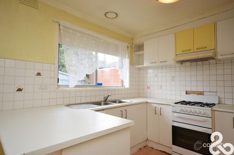 Property photo of 32 Valentine Avenue Thomastown VIC 3074