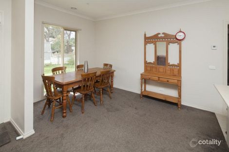 Property photo of 17 Cherrytree Rise Knoxfield VIC 3180