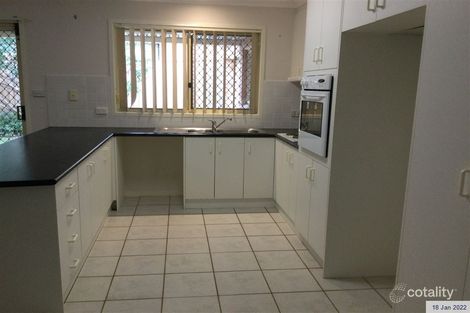 Property photo of 21 Alder Close Jerrabomberra NSW 2619