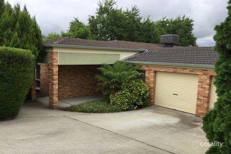 Property photo of 21 Alder Close Jerrabomberra NSW 2619