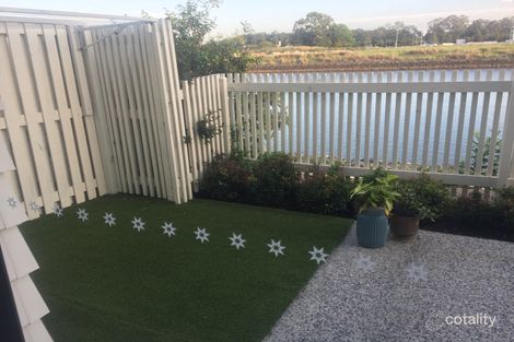 Property photo of 23/1 Ancora Crescent Hope Island QLD 4212