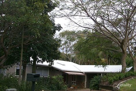 4 Forrest Ct, Mount Ommaney, QLD 4074