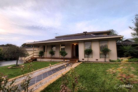 20 Isaac Smith Cres, Endeavour Hills, VIC 3802