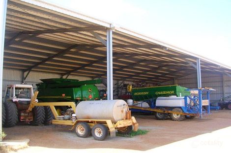 202 Jack Rd, Bencubbin, WA 6477