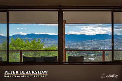 Property photo of 12 Appel Crescent Fadden ACT 2904