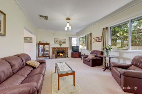 Property photo of 12 Hopkins Avenue Heidelberg Heights VIC 3081