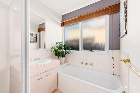 Property photo of 30 Horizon Boulevard Hampton Park VIC 3976