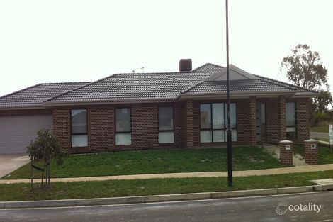 8 Jarrah Dr, Alfredton, VIC 3350