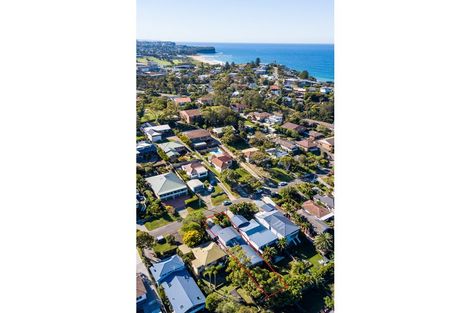 21 Lakeview Pde, Warriewood, NSW 2102