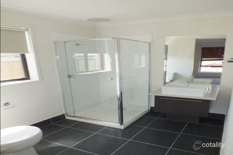 Property photo of 2 Cranwell Way Wyndham Vale VIC 3024
