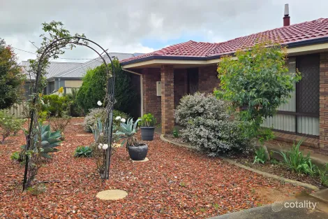 Property photo of 3 Greenfields Road Harvey WA 6220