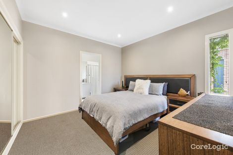 Property photo of 76 Loddon Drive Taylors Hill VIC 3037