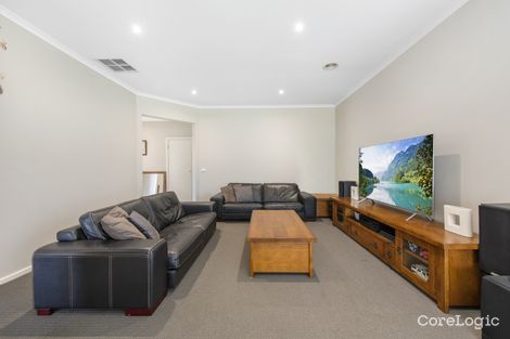 Property photo of 76 Loddon Drive Taylors Hill VIC 3037