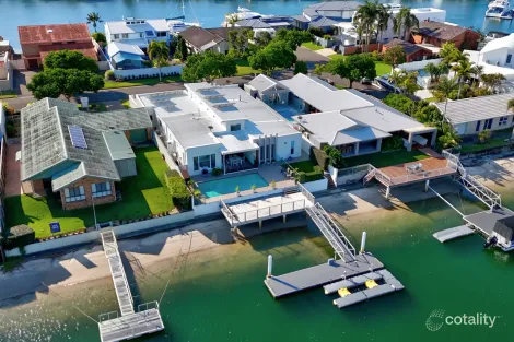 Property photo of 15 Oak Court Minyama QLD 4575