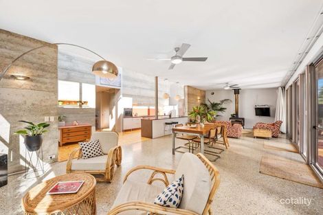 3 Pauline Ave, Kalamunda, WA 6076