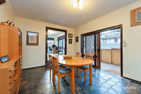 Property photo of 8 Hedline Place Macleod VIC 3085