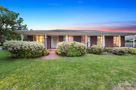 Property photo of 10 Lilian Parade Ringwood VIC 3134