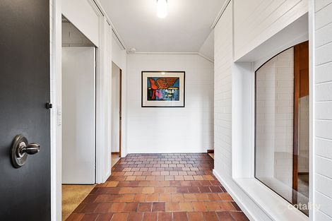 Property photo of 14 Ilfracombe Drive Wattle Park SA 5066