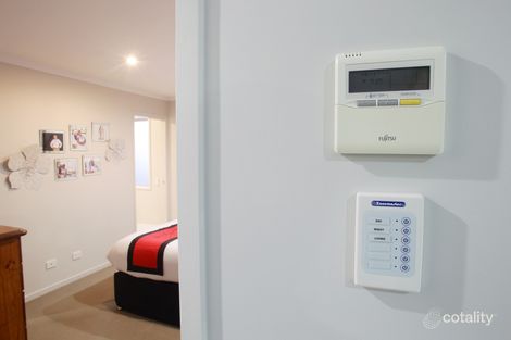 Property photo of 19 Cable Crescent Mountain Creek QLD 4557