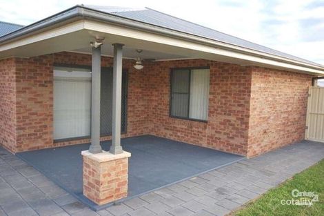 Property photo of 3 Durum Circuit Dubbo NSW 2830