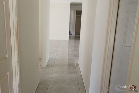 Property photo of 68 Rubicon Crescent Kuraby QLD 4112