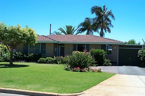 13 Lovegrove Way, Morley, WA 6062