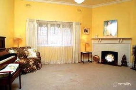 Property photo of 5 Plimsoll Grove Fairfield VIC 3078