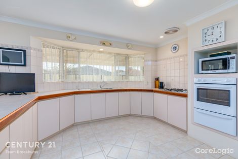 Property photo of 6 Conway Place Huntingdale WA 6110