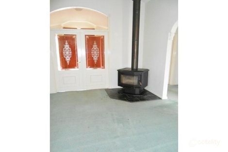 Property photo of 1 Robb Drive Romsey VIC 3434