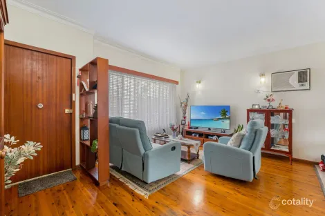 Property photo of 27 Bronsdon Street Smithfield NSW 2164