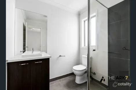 Property photo of 8 Maracana Circuit Strathtulloh VIC 3338
