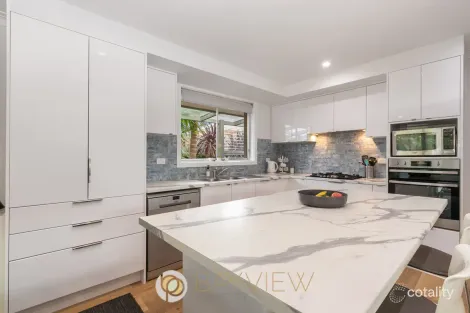 Property photo of 9 Parkmore Road Rosebud VIC 3939