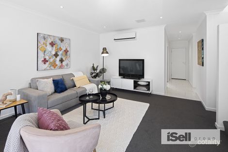 Property photo of 17 Binda Avenue Springvale VIC 3171