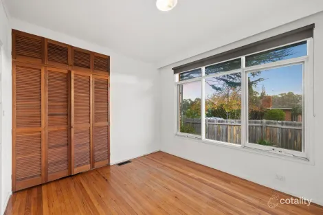 Property photo of 25 Montgomery Place Templestowe Lower VIC 3107