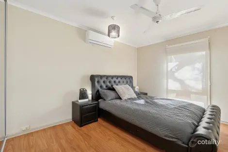 Property photo of 16 McCullogh Street Elizabeth Downs SA 5113