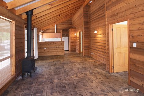 Property photo of 15 Flora Grove Molloy Island WA 6290