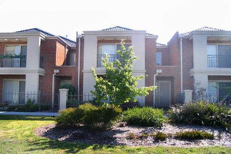 Property photo of 9 Parkway Lane Mitcham VIC 3132