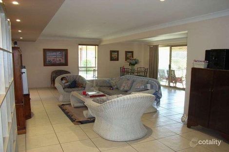 Property photo of 58 Yvonne Crescent Mount Warren Park QLD 4207