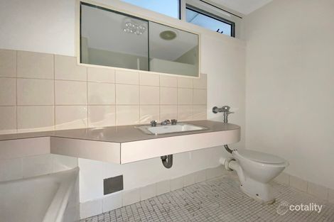 Property photo of 8/17 The Esplanade Geelong VIC 3220